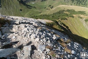 Blick zurück - den Bschiesser-Nordwestrücken hinunter