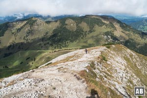 Blick zurück auf unserem Aufstiegsweg über den Nordwestrücken