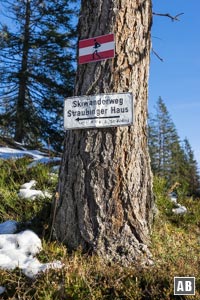 Die Höhenwanderung zum Fellhorn ist gut beschildert - wir folgen dem Hinweis <q>Straubing Haus</q>.