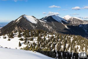 Aussicht vom Wank auf das Estergebirge.